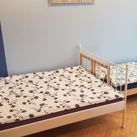 Studiospanie Studio Kapitana Z Balkonem Na Parterze Gdansk Ngoại thất bức ảnh